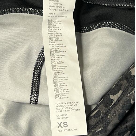 NWT‎ Fabletics Women's High Waisted Ultracool Mesh Pockets Leggings Cheetah XS - Picture 4 of 8